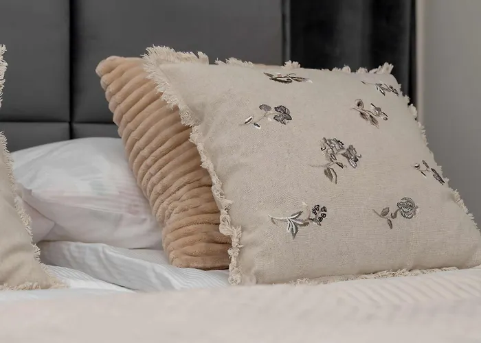 Elegant One Bedroom With Underground Parking By Renters Gdynia